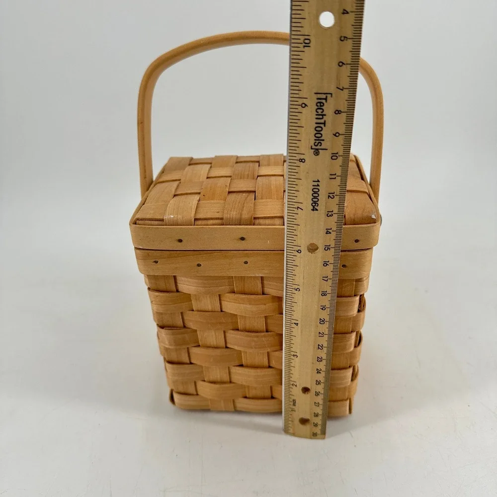 Small Woven Wood Basket with Hinged Lid and Handle Natural Brown Farmhouse Decor